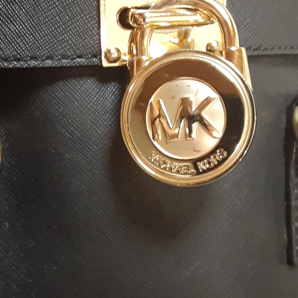 Purse - Picture 3 of 3